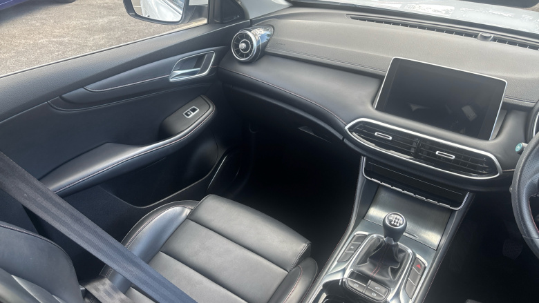 MG Hs 1.5 T-GDI Excite 5dr Petrol Hatchback